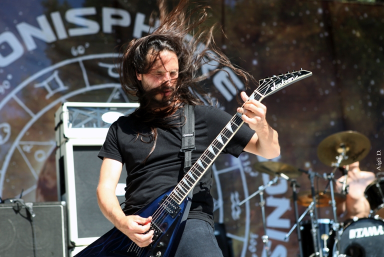 Sonisphere_2011-gojira2